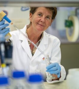 Prof.dr. Inge Huitinga, directeur Hersenbank voor MS directeur Hersenbank voor MS