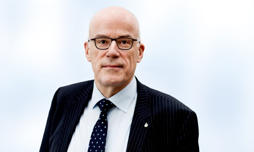 Prof. A.J.M. Nuytinck, CPO